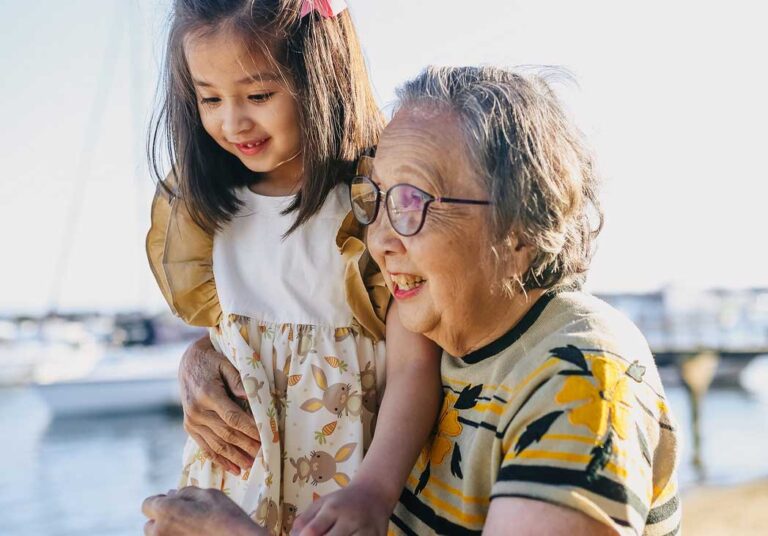 KES WARIS BERTELAGAH KERANA TANAH DIHIBAHKAN PADA CUCU OLEH NENEK